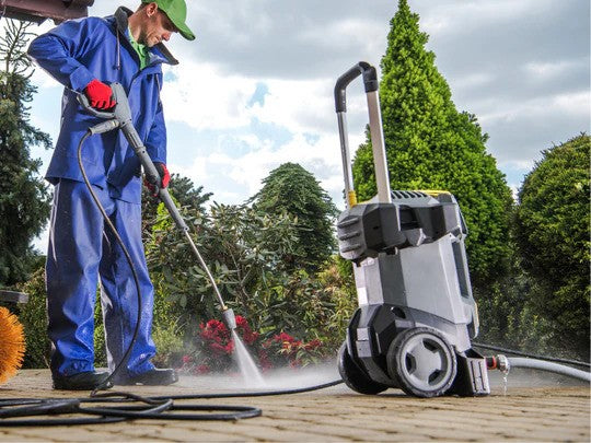 How Modern Auto Key Cutting Services Handle Electronic Keys?